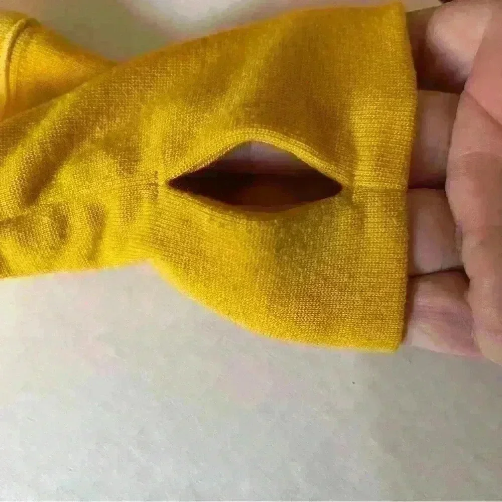 Nike Womans Marigold Dri Fit Crew neck Sweatshirt Size S